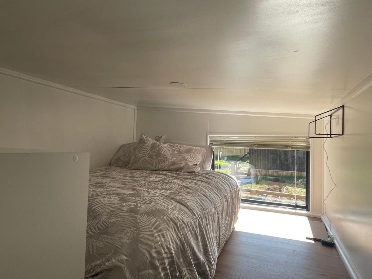 Tiny House In The Bush - A Minute From Town Centre Ruapehu Unique Stays Raetihi Экстерьер фото